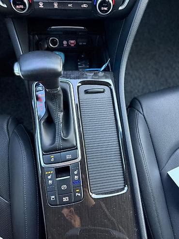 трактор 25 т: Kia K5: 2019 г., 2 л, Автомат, Бензин, Седан — 8