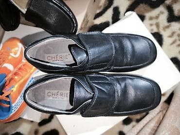 обувь puma: Детская обувь, натуральная кожа, размеры 27, 30(футбольные бутсы — 4