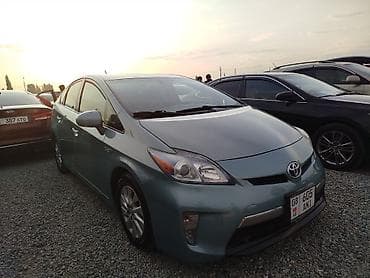 Toyota Prius: 2014 г., 1.8 л, Автомат, Гибрид, Лифтбек — 1