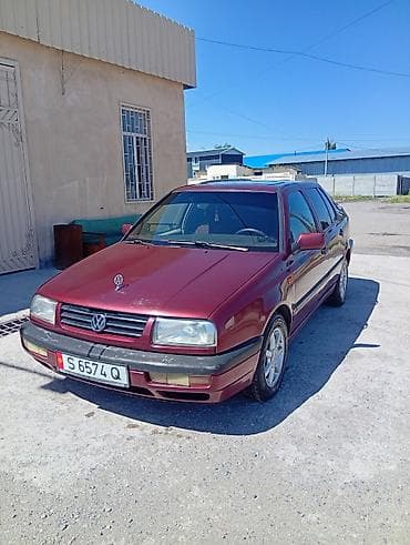 bmv e32: Volkswagen Vento: 1992 г., 2 л, Автомат, Бензин, Седан — 3