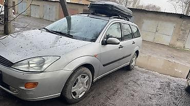 форт фокс универсал: Ford Focus: 2000 г., 1.6 л, Ручные, Бензин, Универсал — 5