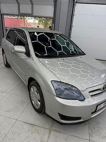 машина byd e2: Toyota Corolla: 2005 г., Автомат — 3