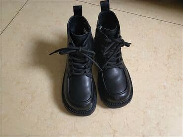 детская ортопедическая обувь: Ботинки для девочек качество отличное легкие размер 35 — 8