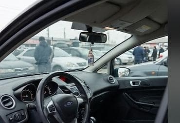 тетик сити: Ford Fiesta: 2011 г., 1.6 л, Механика, Бензин, Седан — 4