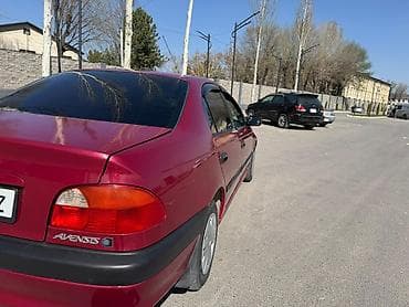 corolla spacio: Toyota Avensis: 1999 г., 1.6 л, Ручные, Бензин, Седан — 5