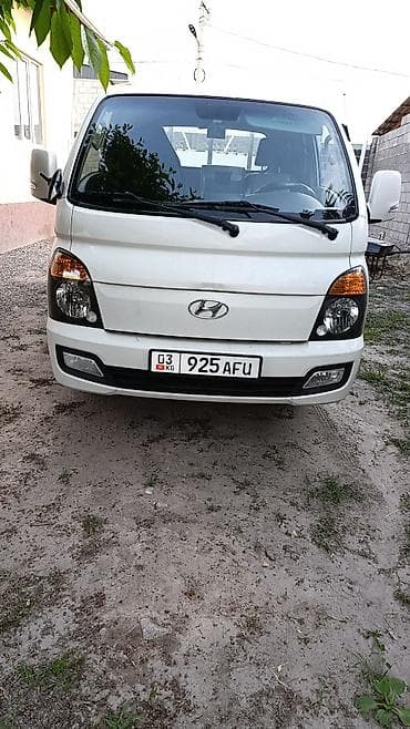 пл: Легкий грузовик, Hyundai, Стандарт, 1,5 т, Б/у — 1