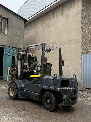 t 25: Погрузчик, 2005 г., Колесный, Вилочный — 4