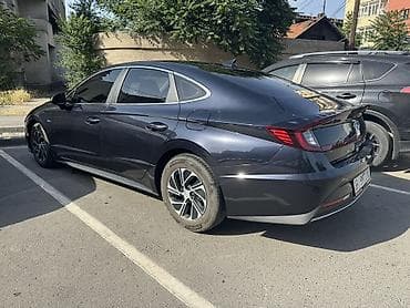 byd e2 2023: Hyundai Sonata: 2019 г., 2 л, Автомат, Гибрид, Седан — 4