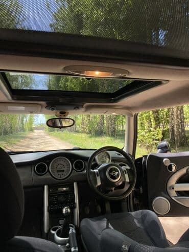 обмен с доплатой: Mini Cooper: 2003 г., 1.6 л, Механика, Бензин, Хэтчбэк — 3