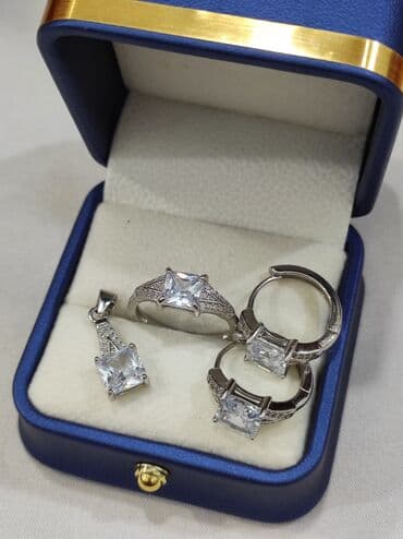 свадебные платья от производителя: Серебряный набор под Карьтие Серебро 925 пробы Размеры имеются — 8