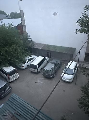 urban construction: Требуется дворник во дворе трех пятиэтажных многоподъездных домов — 1