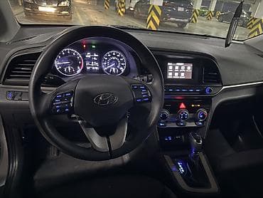 golf 2 8: Hyundai Elantra: 2019 г., 2 л, Автомат, Бензин, Седан — 6