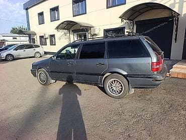 ниже рынка: Volkswagen Passat: 1995 г., 1.8 л, Механика, Бензин, Универсал — 3