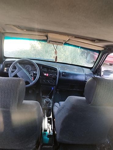 мтз 92 п: Volkswagen Passat Variant: 1991 г., Универсал — 6