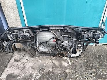 стоп ауди: Комплект передних фар Audi 1999 г., Б/у, Оригинал, Германия — 2