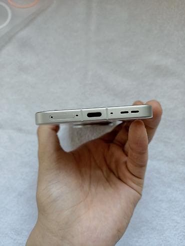 ipod nano 3: Oppo Find X8, 256 ГБ, цвет - Белый, В рассрочку, 2 SIM — 4