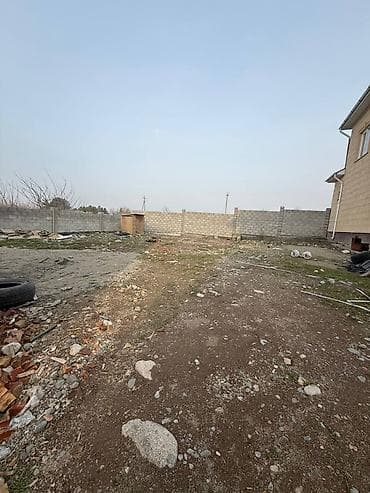 жилмассив кырман бишкек: 📍 ул. Аруун 🔘6-комнатный 🔘Этажи 3 🔘264м² Продается 3-этажный дом — 7