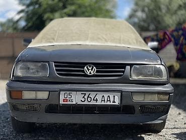 вложение: Volkswagen Vento: 1992 г., 2 л, Механика, Бензин, Седан — 1