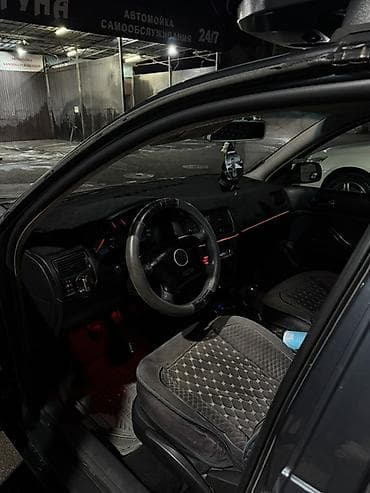 1: Volkswagen Golf: 2000 г., 1.4 л, Механика, Бензин, Хэтчбэк — 5
