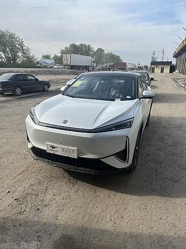 dongfeng: Dongfeng : 2025 г., 0.8 л, Электромобиль, Внедорожник — 2