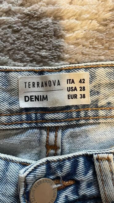 джинсы голубые: Джинсы и брюки, цвет - Голубой, Б/у — 2