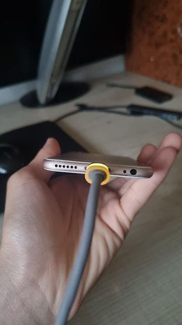 купить iphone 6s: IPhone 6s, Rose Gold, Зарядное устройство — 1