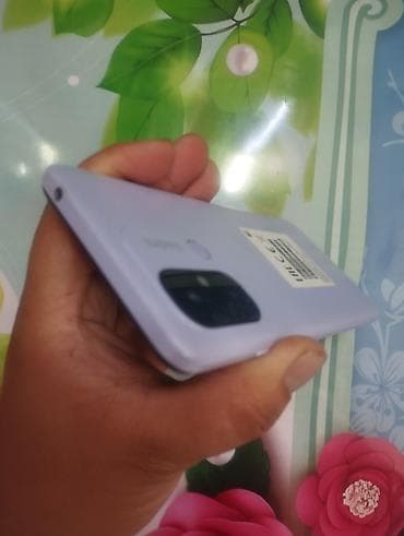 a 40: Redmi, Redmi 12C, Б/у, 128 ГБ, цвет - Фиолетовый, 2 SIM — 3