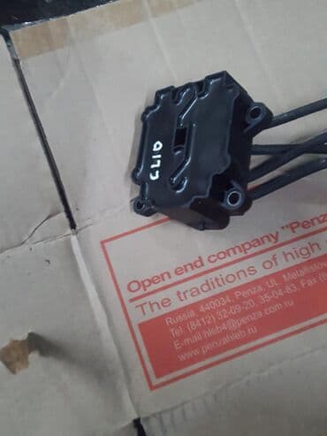 clio: Renault Clio катушка зажигания 2004 год двигатель год — 2