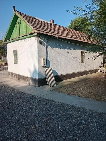 Кыймылсыз мүлк: Продаётся дом с участком. ул Ломоносова, участок 15 соток чистый3х — 3