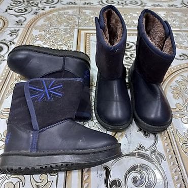 nike tech: Детские обуви все новые. Синий Угги натуралка 33р на 7, 8 лет — 2