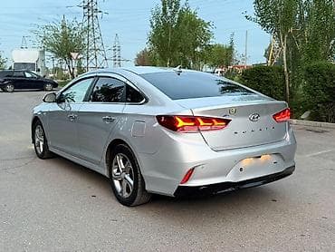 Продажа авто: Hyundai Sonata: 2021 г., 2 л, Автомат, Газ, Седан — 4