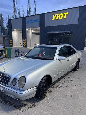 kia 5 2020: Mercedes-Benz E-Class: 1995 г., 2.3 л, Механика, Газ, Седан — 3