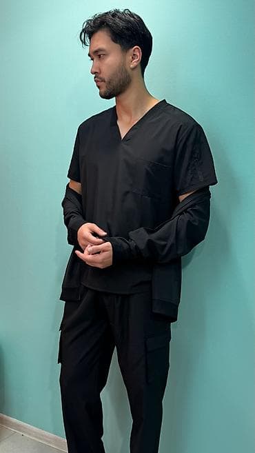 спес одежда: Мужской медицинский комплект (scrubs) . Состав набора: - Верх — 9