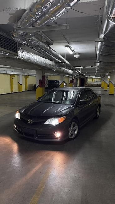 Продажа авто: Toyota Camry: 2013 г., 2.5 л, Седан — 2