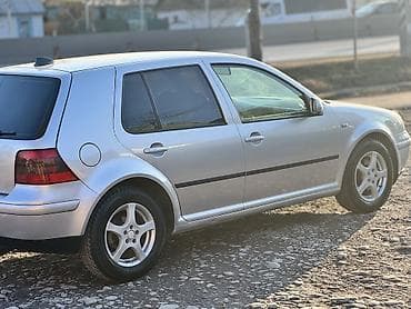 ниссан марч 1: Volkswagen Golf: 2000 г., 1.6 л, Автомат, Бензин, Хэтчбэк — 4