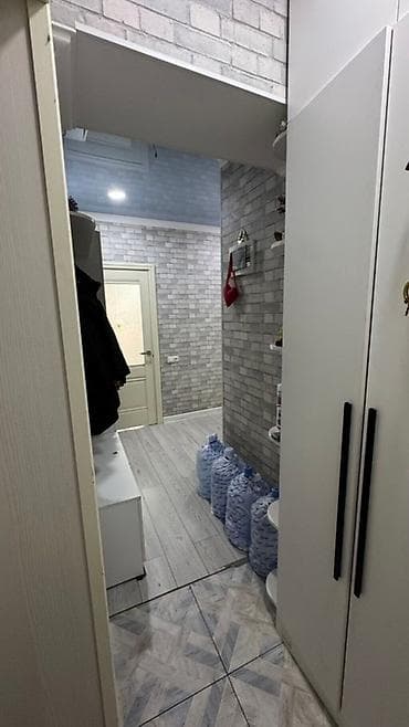 квартира манаса: 2 комнаты, 43 м², Индивидуалка, 4 этаж, Евроремонт — 2