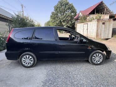 скутеры обмен: Honda Stream: 2002 г., 2 л, Механика, Бензин, Универсал — 2