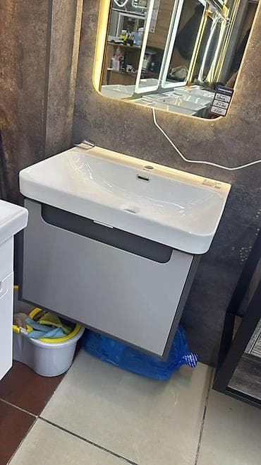 раковина с тумбой и зеркалом: Тумба для ванны, С раковиной, Другой материал, цвет - Серый — 1