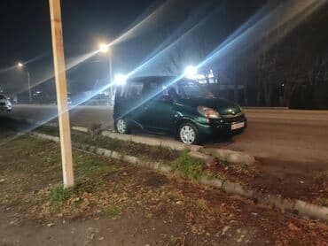 превия previa: Toyota Yaris Verso: 2001 г., 1.3 л, Механика, Бензин, Хэтчбэк — 7