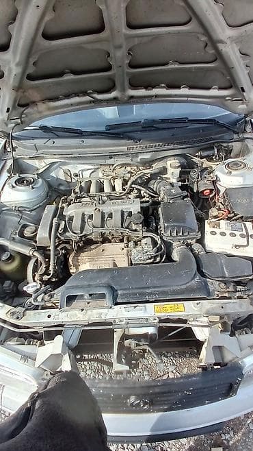 куплю машину авто: Mazda Cronos: 1993 г., 1.8 л, Механика, Бензин — 7