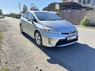 ключ на приус: Toyota Prius: 2015 г., 1.8 л, Робот, Гибрид, Хэтчбэк — 3