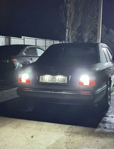 мерс 124 1992: Mercedes-Benz W124: 1993 г., 3.2 л, Автомат, Бензин, Седан — 5