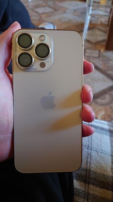 IPhone 13 Pro Max, Б/у, 256 ГБ, Золотой, Чехол, 80 %