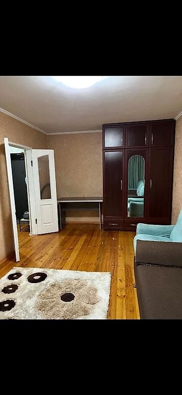 Недвижимость: 1 комната, 8 мкр Агентство недвижимости, Только девушкам, от 1 месяца, от 3 месяцев, от 6 месяцев, С мебелью полностью — 7