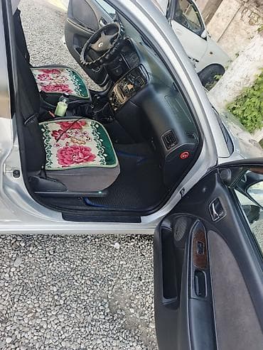Toyota Avensis: 2003 г., 1.8 л, Механика, Бензин, Универсал — 2