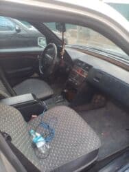 срочно продаю в связи с переездом: Mercedes-Benz C-Class: 1995 г., 0.2 л, Автомат, Бензин — 10