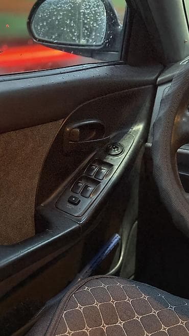 автомобиль daewoo nubira: Hyundai Elantra: 2001 г., 2 л, Автомат, Бензин, Седан — 7