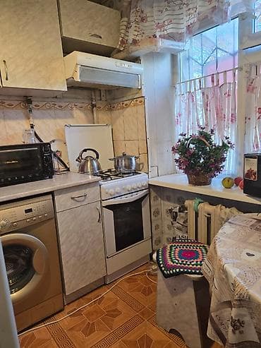 1 bedroom: 1 комната, 28 м², Индивидуалка, 2 этаж, Старый ремонт — 3