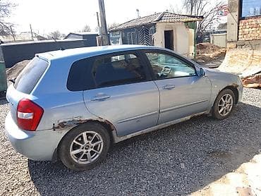 mini copper: Kia Cerato: 2004 г., Бензин, Хэтчбэк — 4