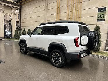 машина сурф: Changan : 2024 г., 1.5 л, Автомат, Гибрид, Внедорожник — 3